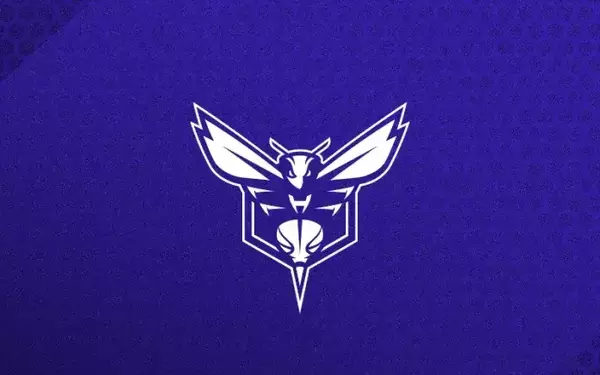 Kobe Stewart Inks Exhibit 10 Deal with Charlotte Hornets