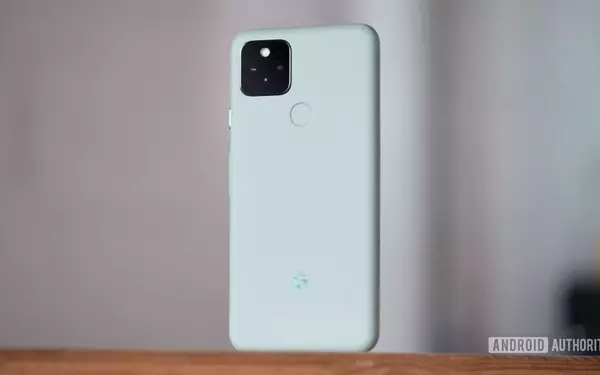The Perils of a Snapdragon-Powered Pixel: Why Google's Custom Silicon Strategy Prevails