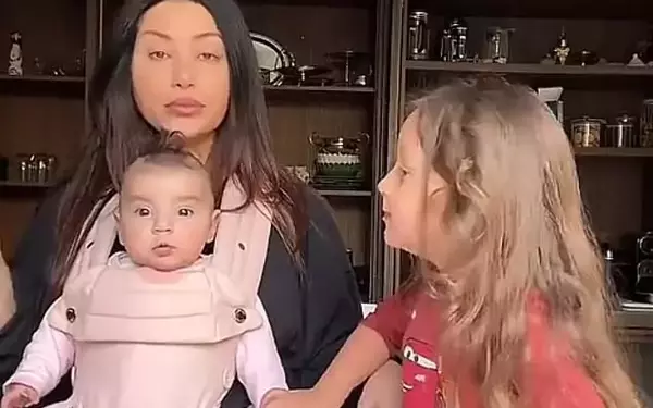 Martha Kalifatidis Faces Backlash for Yelling at Son in Sponsored Post