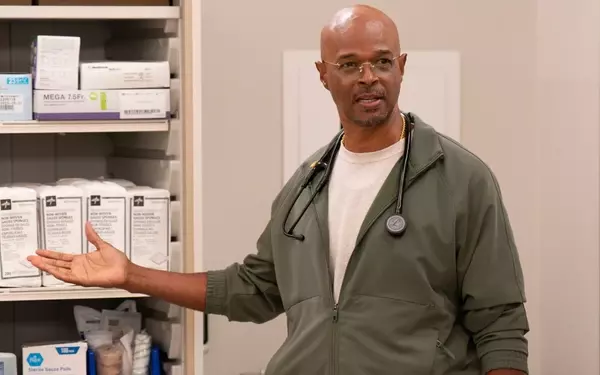 Damon Wayans to Guest Star on NBC's 'St. Denis Medical,' Reuniting with David Alan Grier