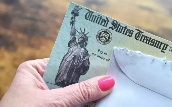 Maximizing Your Social Security Benefits at Age 70: A Comprehensive Guide