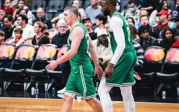 Pritchard Focused on Performance, Not Celtics Extension