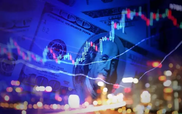 Strategic Financial Investments: A Dual Approach to Portfolio Building