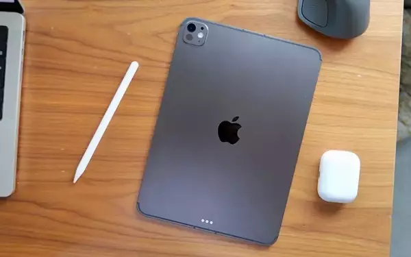 Apple's "Back to School" Promotion in the UK Offers Gift Cards on Macs and iPads