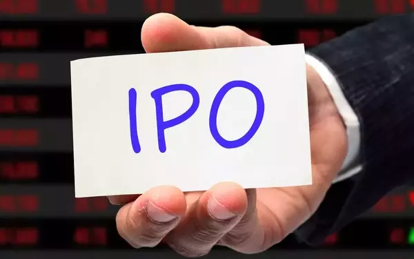 Navigating IPOs: A Timeless Investment Strategy Inspired by Warren Buffett