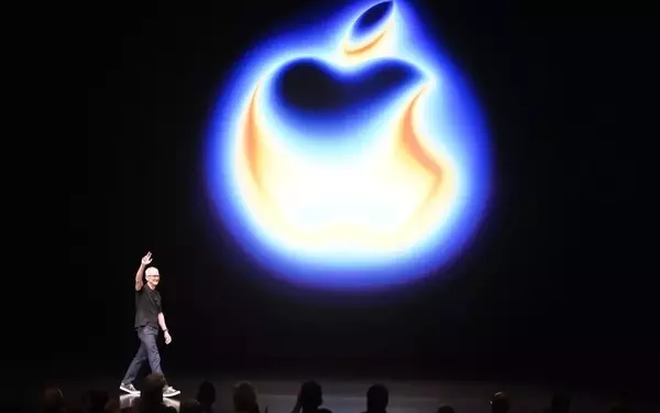 Apple Proposes 15% Commission on Off-App Store Purchases