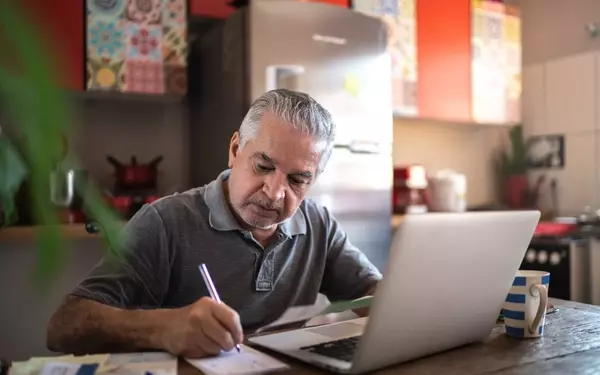 4 Critical Strategies to Prevent Outliving Your Retirement Savings