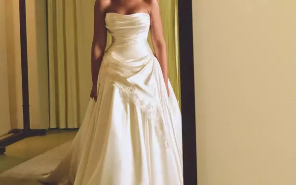 Jordyn Woods' Wedding Dress Fitting: A Glimpse Behind the Scenes