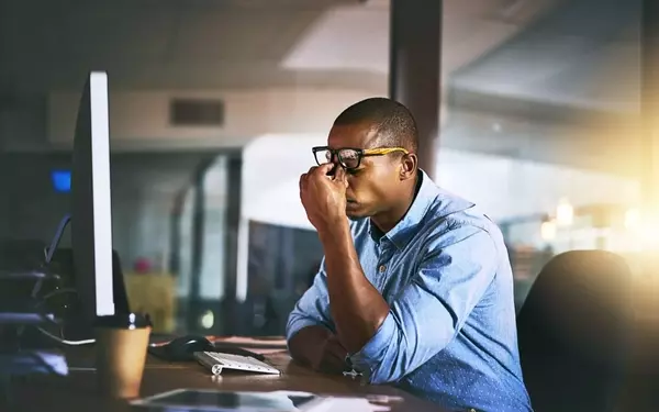 AppLovin's Stock Dive: What Went Wrong and Can it Recover?