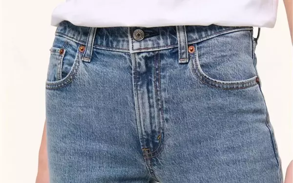 Cigarette Jeans: The Enduring Style Essential for Fall 2026