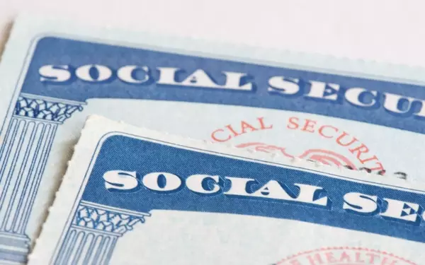 Navigating Social Security: Key Considerations for Claiming Benefits at 65