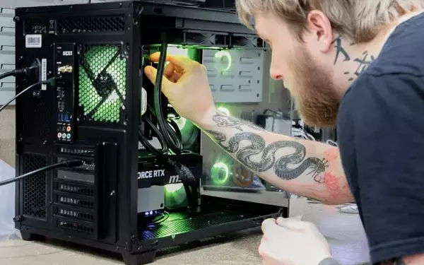 Custom Built vs. Pre-Built Gaming PCs: Which is the Right Choice for Gamers?
