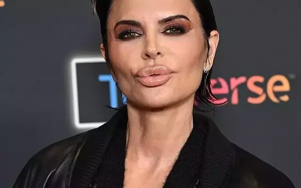 Lisa Rinna's Bold Televerse Festival Appearance and Future Career Ambitions