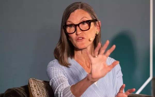 Cathie Wood's Ark Invest Boosts Holdings in Nvidia and Broadcom Amidst Market Dip