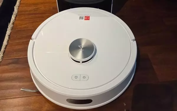 The Roborock Q7 M5+: An Accessible Robot Vacuum for Comprehensive Cleaning