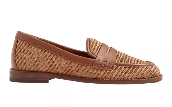 Embrace the Autumn Season with Stylish Woven Loafers