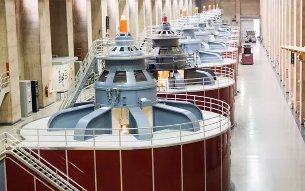 GE Vernova's AI Data Center Orders Soar, But Is the Stock Still a Smart Buy?