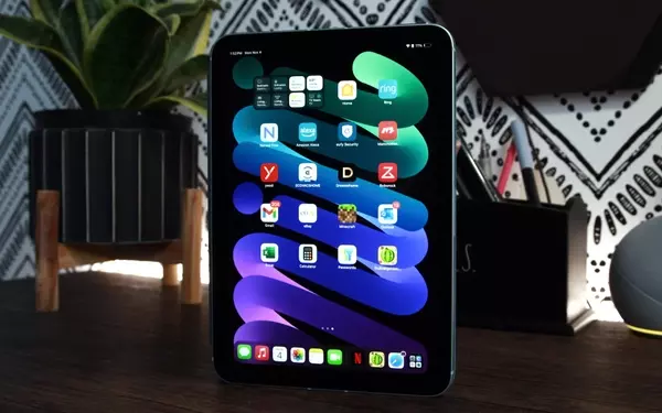 The Top Compact Tablets of 2026: Expert-Endorsed Devices