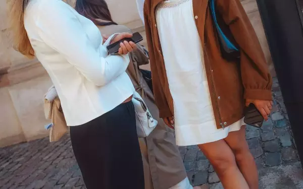 The Rise of Handkerchief Headwear: A Street Style Sensation