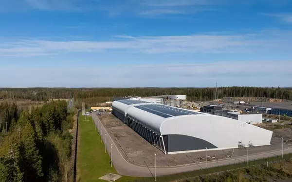 Nebius Stock Experiences Weekly Decline Amidst Expansion Plans