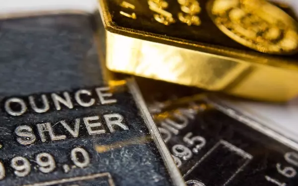 Royal Gold Poised for Growth as Gold, Silver, and Copper Prices Rally