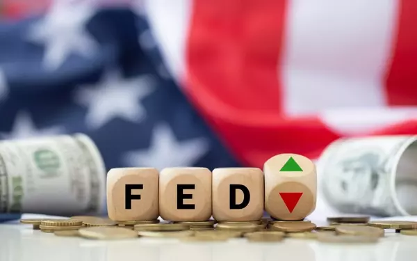 Navigating the Economic Landscape: ETF Strategies for Enduring Interest Rate Hikes