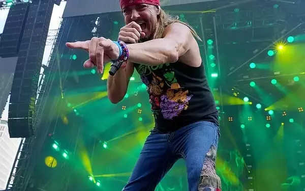 Bret Michaels Halts 2026 Tour Following Emergency Surgery