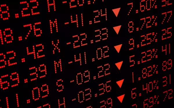 Navigating the Volatility: Is Brookfield Renewable a Sound Investment Amidst Shifting Market Dynamics?