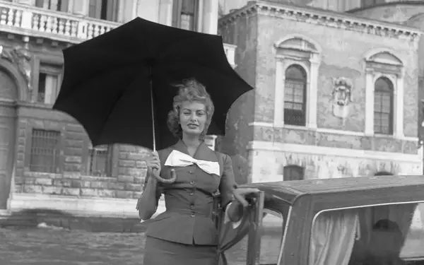 A Retrospective of Italian Glamour at the Venice Film Festival