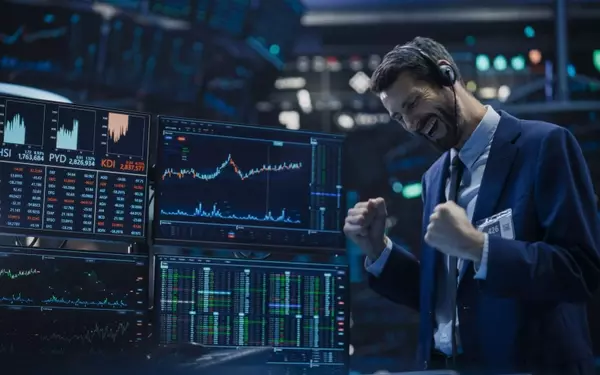 The Stock Market's Historical Resilience: A Long-Term Investor's Guide