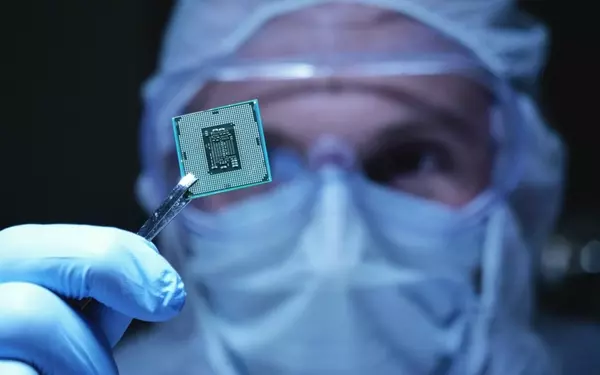 Broadcom vs. Marvell Technology: A Comparative Analysis of Custom AI Chip Stocks