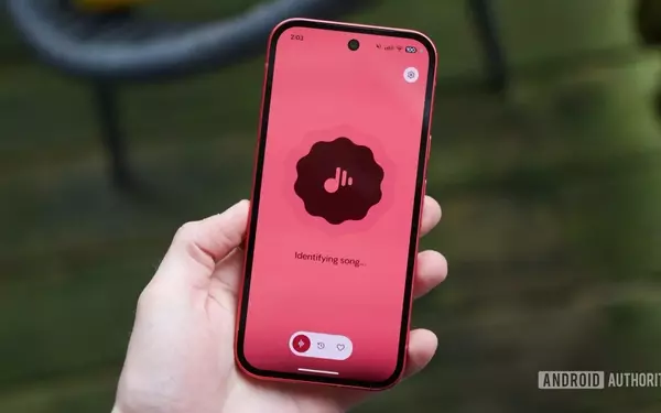 Pixel's Now Playing Feature May Soon Regain Notification and Multi-User Support