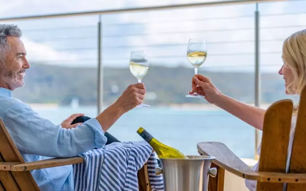 Royal Caribbean's Stock Dip: A Buying Opportunity?