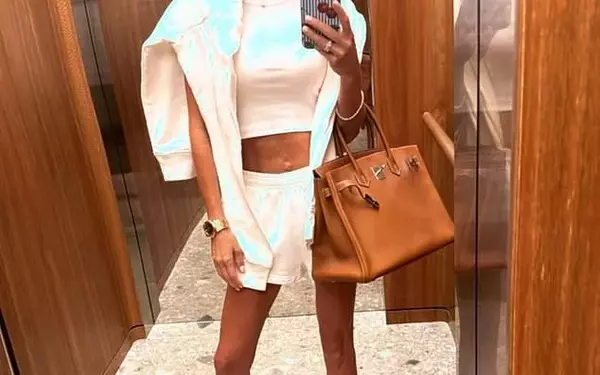 Fashion Influencer Roxy Jacenko Sparkles Her Hermes Bag, Igniting a Trend and Drawing Maternal Scrutiny