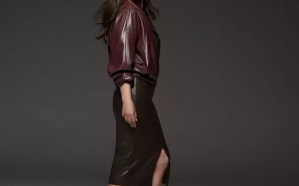 Elizabeth Hurley's Timeless Glamour with Joseph Ribkoff