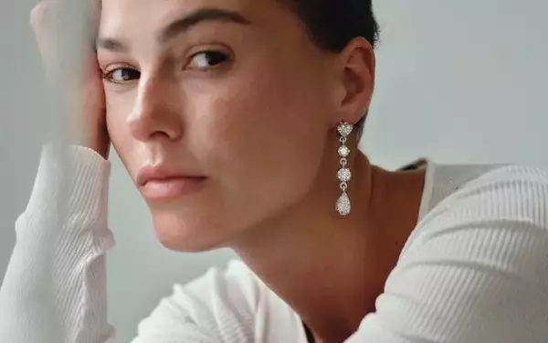 Elevate Your Autumn Style: Top Jewelry Trends for the Transitional Season
