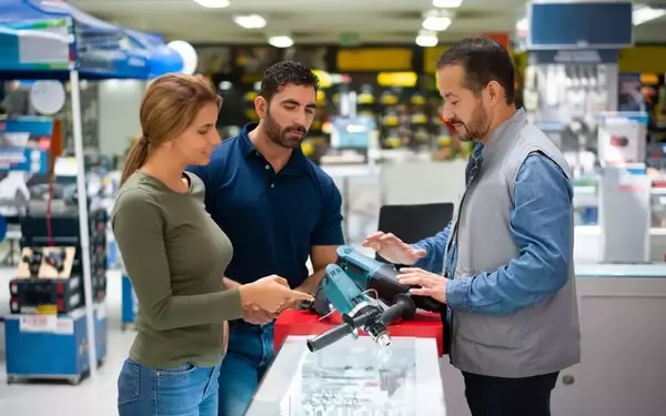 Lowe's Dividend Stock: A Deep Dive into Q2 Earnings and Future Prospects