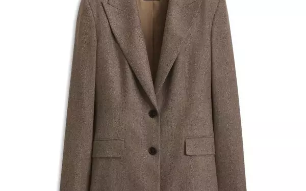 BOSS Unveils Fall/Winter Collection: A Fusion of Heritage and Modern Tailoring