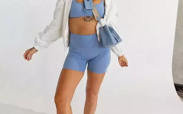 Influencer Chloe Szepanowski's Business Ventures Collapse Amid Personal Turmoil