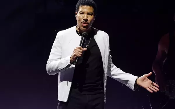 Music Icon Lionel Richie Hospitalized Post-Concert