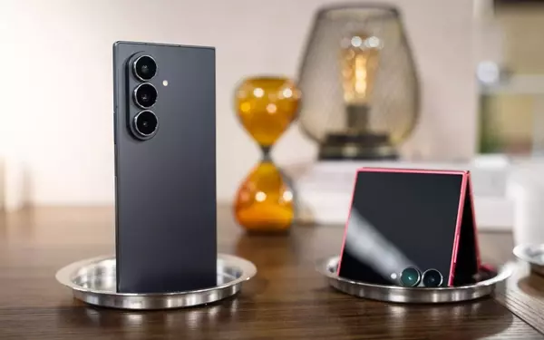 Samsung Expands One UI 9 Beta to Older Foldable Devices