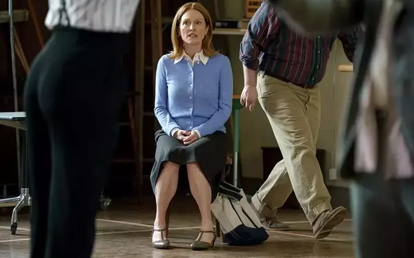 Julianne Moore Honored at Zurich Film Festival, 'The Debut' Showcased