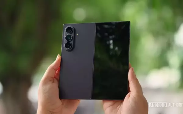 Amazon offers a significant discount on Samsung's new foldable flagship