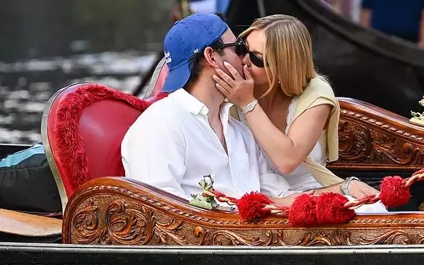 Venetian Romance: Sydney Sweeney and Scooter Braun's Affectionate Outing