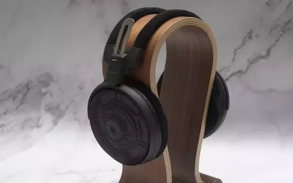 Audio-Technica ATH-ADX3000: A Symphony for the Ears
