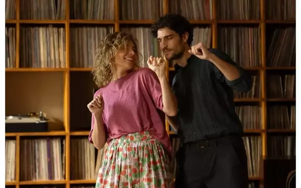 Nanni Moretti's "It Will Happen Tonight" Garners Widespread Sales Prior to Venice Premiere