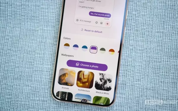 Google Messages' New Chat Wallpaper Feature Experiences Initial Difficulties