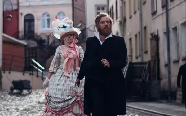 A Playful Homage to Dostoevsky's Wife in 'The Idiot(s)'