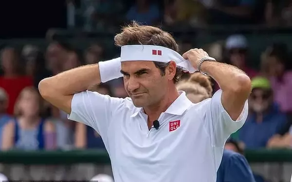 Roger Federer's Stern Advice to Budding Tennis Star Cruz Hewitt Amidst Romance Rumors