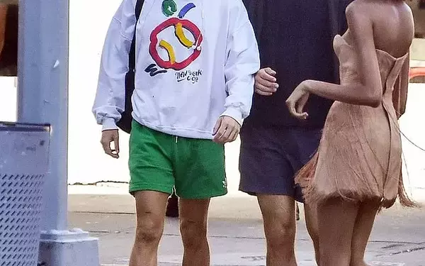 Harry Styles Takes a Break from Tour for Lunch Date with Fiancée Zoe Kravitz Amid Tour Extension Announcement